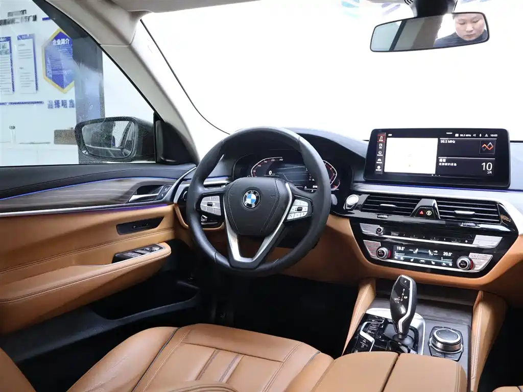 BMW 6 Series GT 2021 630i Luxury Design Package купить на сайте DeffCars