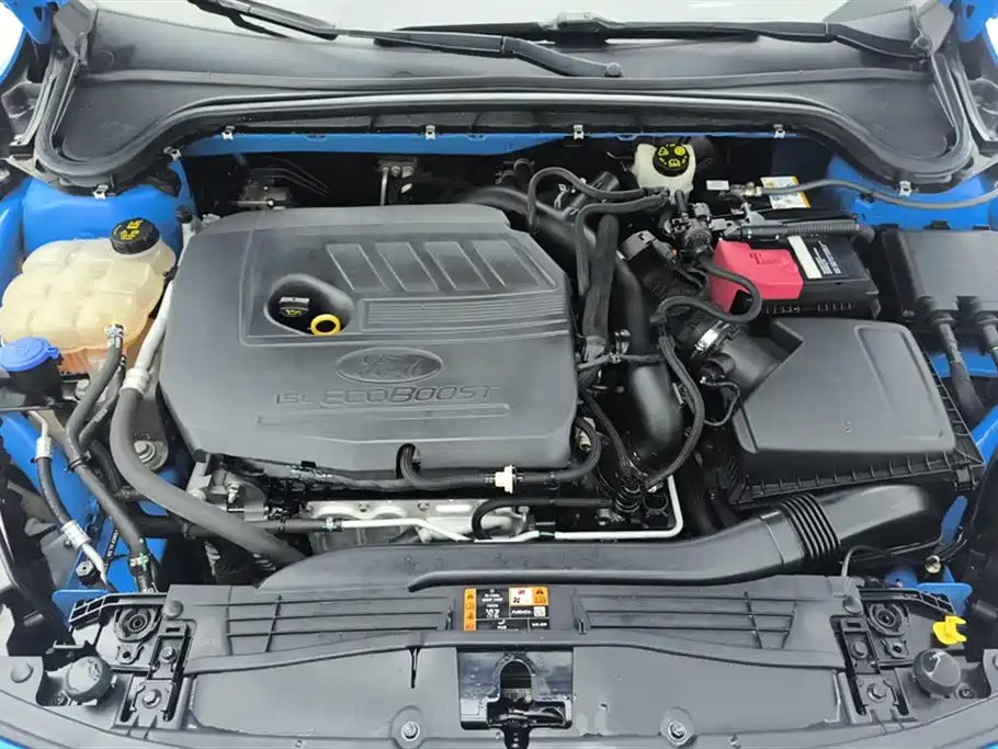 Focus 2022 Sedan EcoBoost 180 Automatic ST Line купить на сайте DeffCars