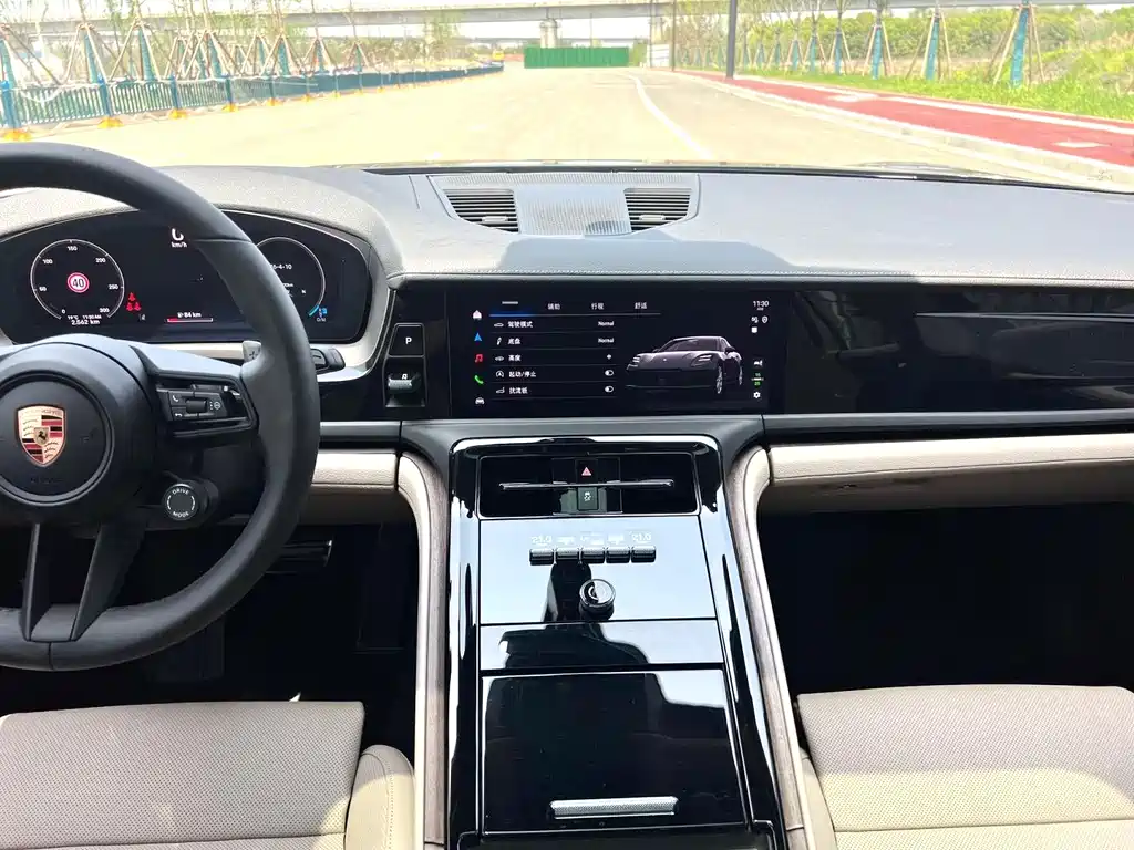 Panamera 2026 Panamera 2.9T купить на сайте DeffCars