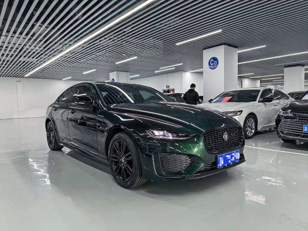 Jaguar XEL 2024 2.0T 250PS R-DYNAMIC S aggressive sports version купить на сайте DeffCars