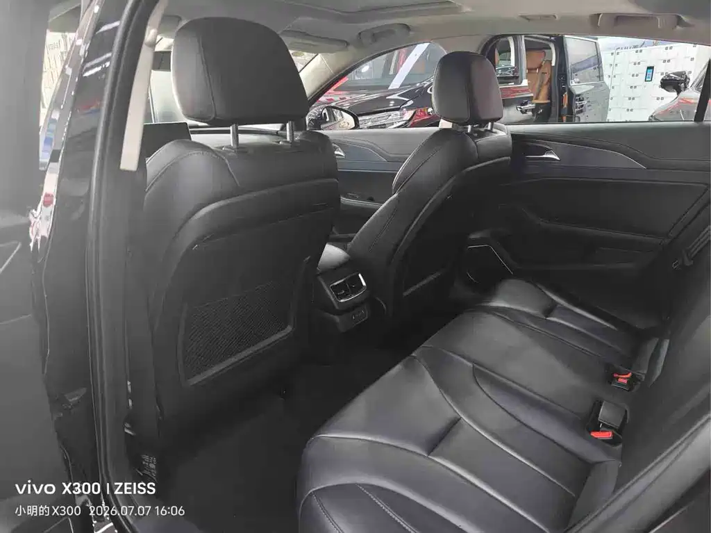 Hongqi H5 2022 Classic 1.5T DCT Qiyue Edition купить на сайте DeffCars