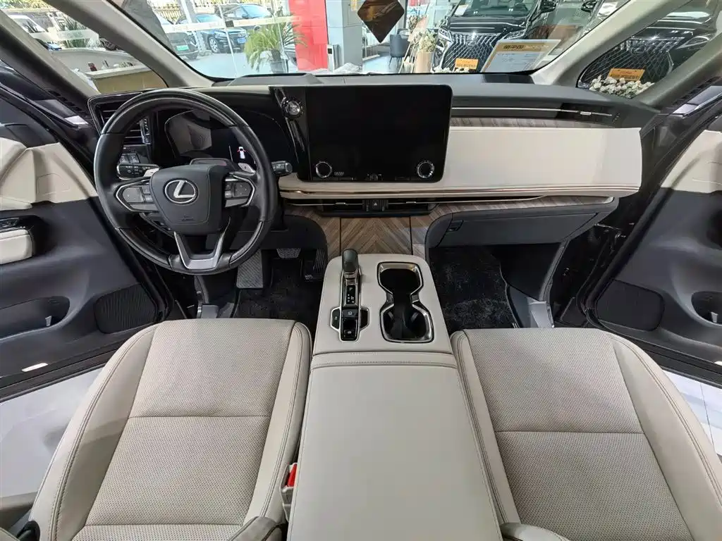 Lexus LM 2023 500h six-seater premium version купить на сайте DeffCars
