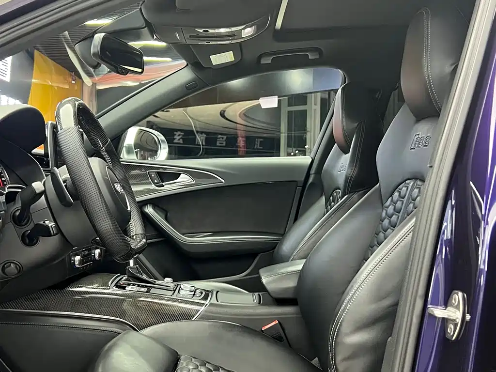 Audi RS 6 2016 RS 6 4.0T Avant купить на сайте DeffCars