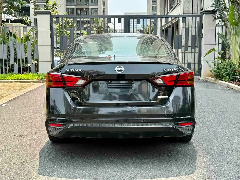 Teana 2021 2.0L XE Fashion Edition купить на сайте DeffCars