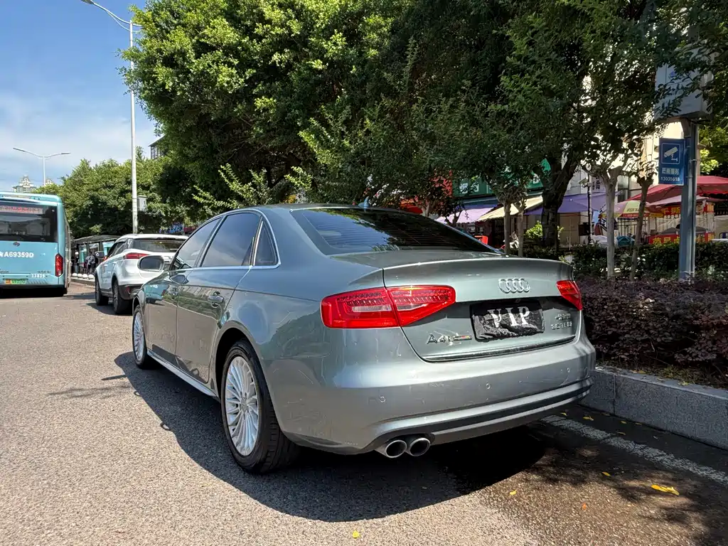 Audi A4L 2015 35 TFSI automatic comfort type купить на сайте DeffCars