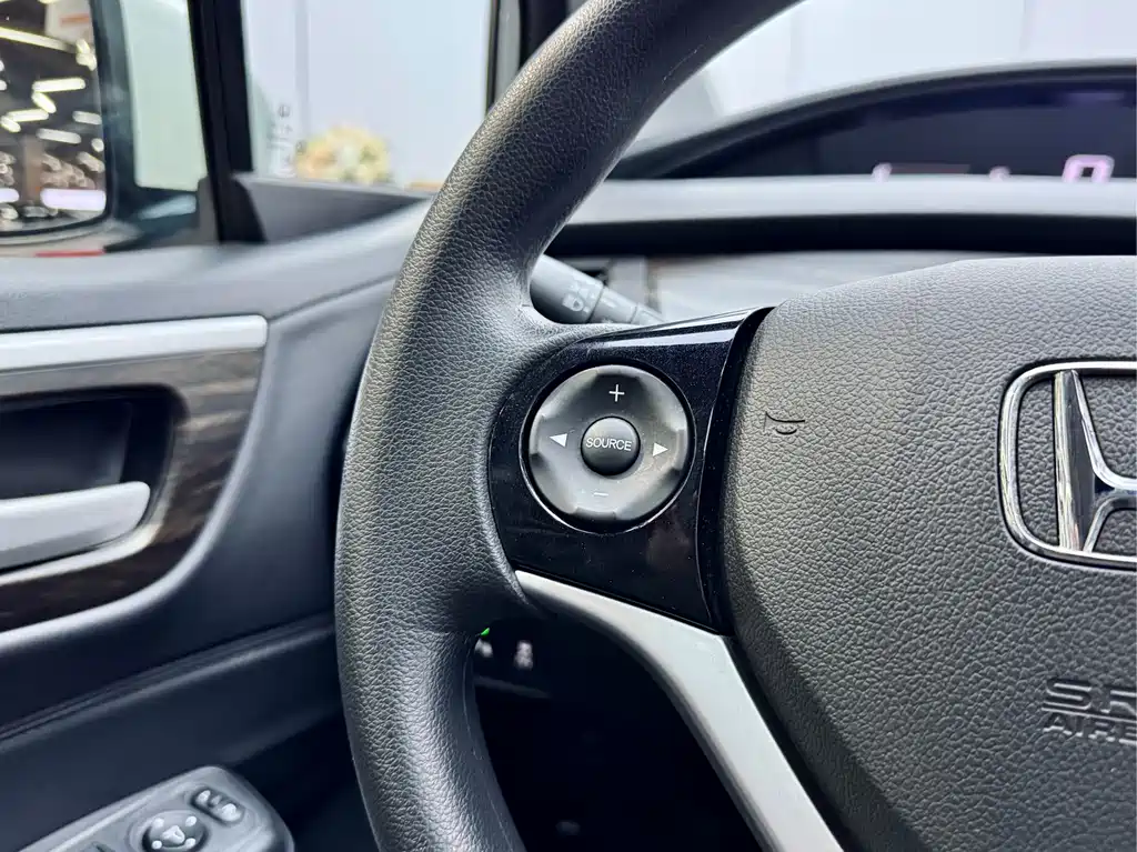 Jade 2017 1.8L automatic comfort version 5 seats купить на сайте DeffCars