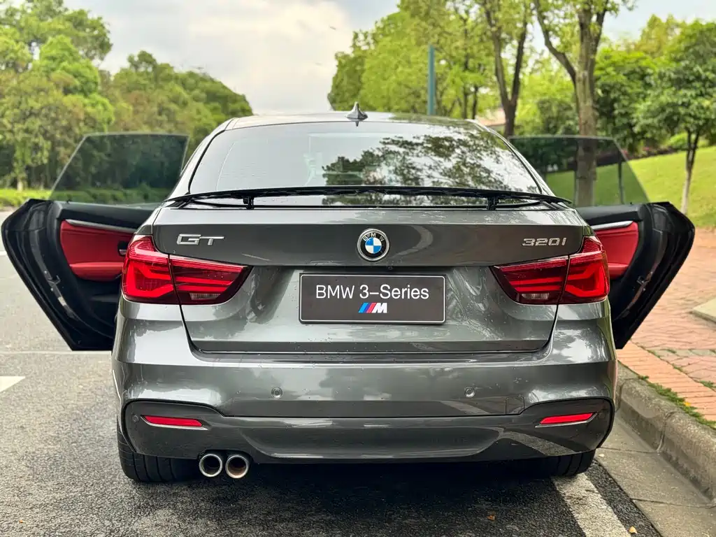 BMW 3 Series GT 2020 320i M Sports Night Edition купить на сайте DeffCars