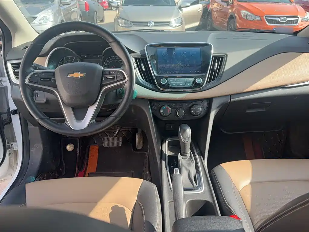 Cruze 2022 320 Automatic Sunroof Edition купить на сайте DeffCars