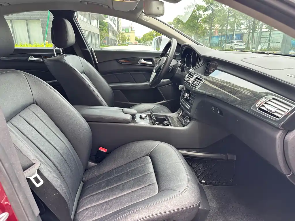 Mercedes-Benz CLS 2012 CLS 300 CGI купить на сайте DeffCars