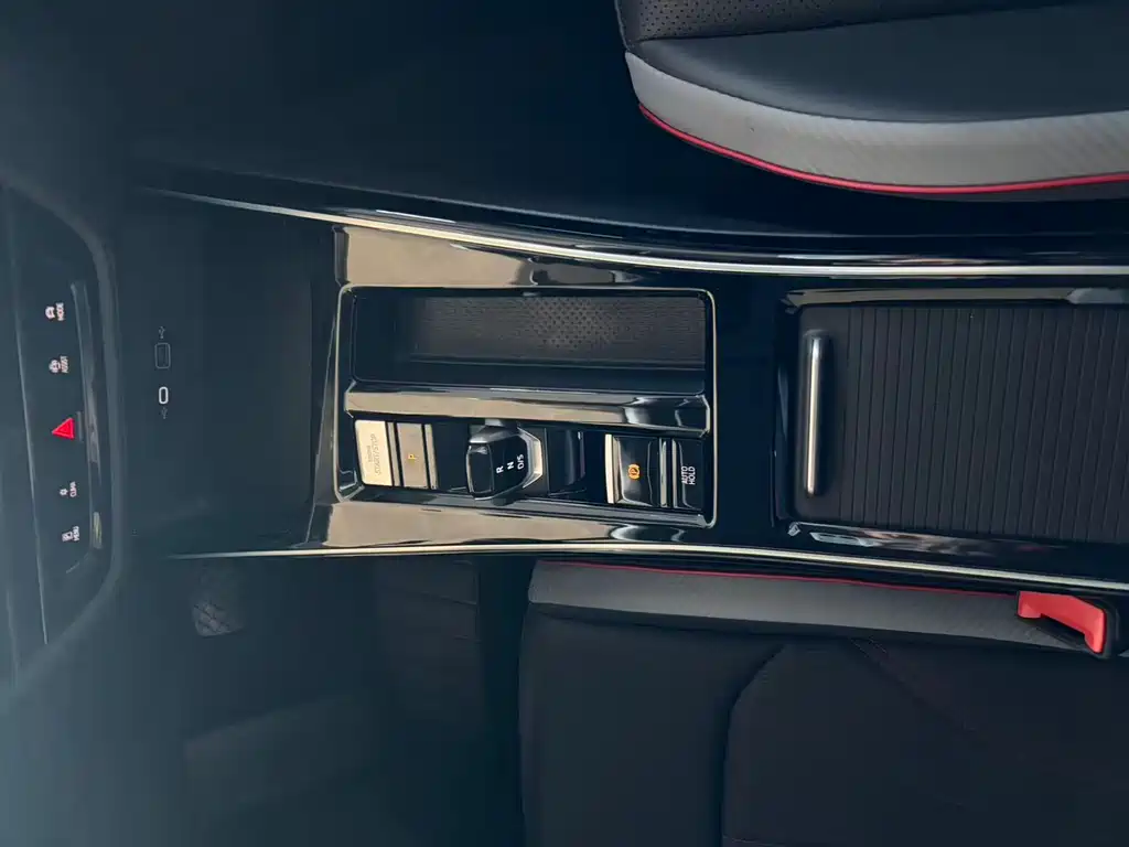 Lamando 2022 Lamandol 280TSI DSG Spicy Edition купить на сайте DeffCars
