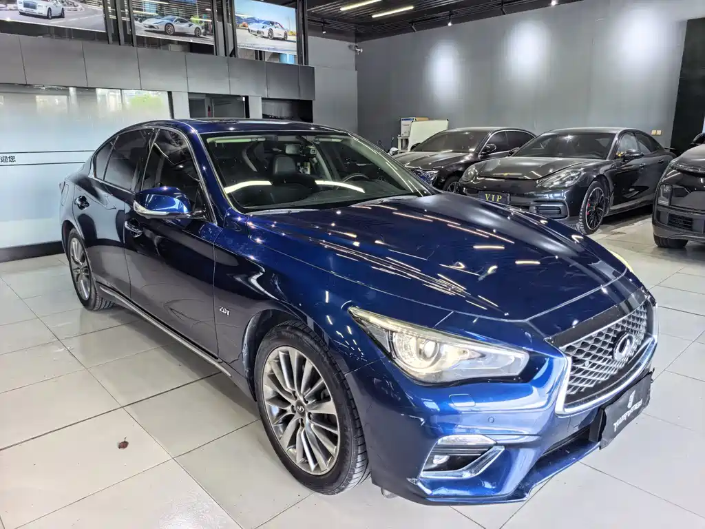 Infinity Q50L 2018 2.0T Premium Edition National VI купить на сайте DeffCars