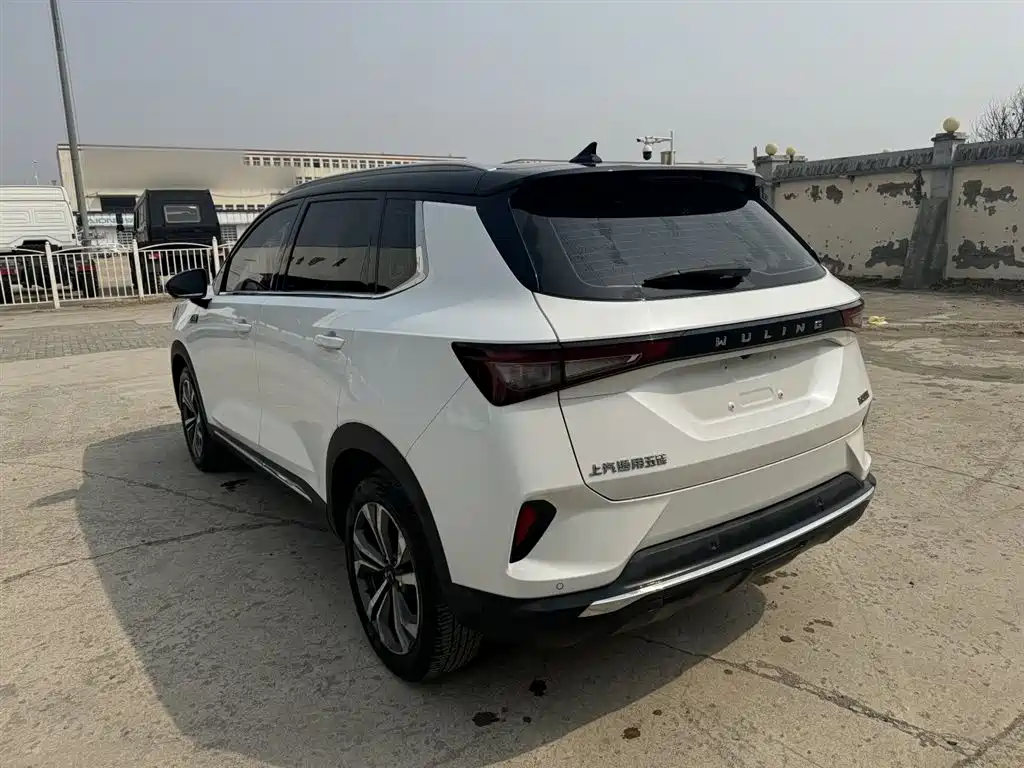 Wuling Xingchen 2021 1.5T CVT Xingyao Edition купить на сайте DeffCars
