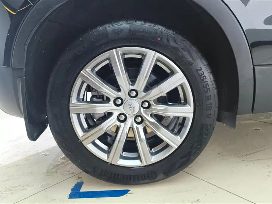 Cadillac XT4 2022 28T two-wheel drive premium model купить на сайте DeffCars