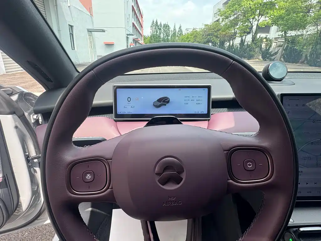 NIO ET5T 2024 model 75kWh Touring купить на сайте DeffCars