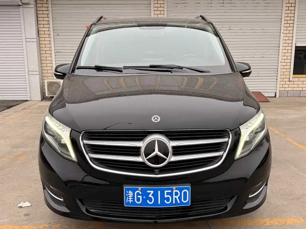 Mercedes-Benz V-Class 2017 V 260 Premium Edition купить на сайте DeffCars