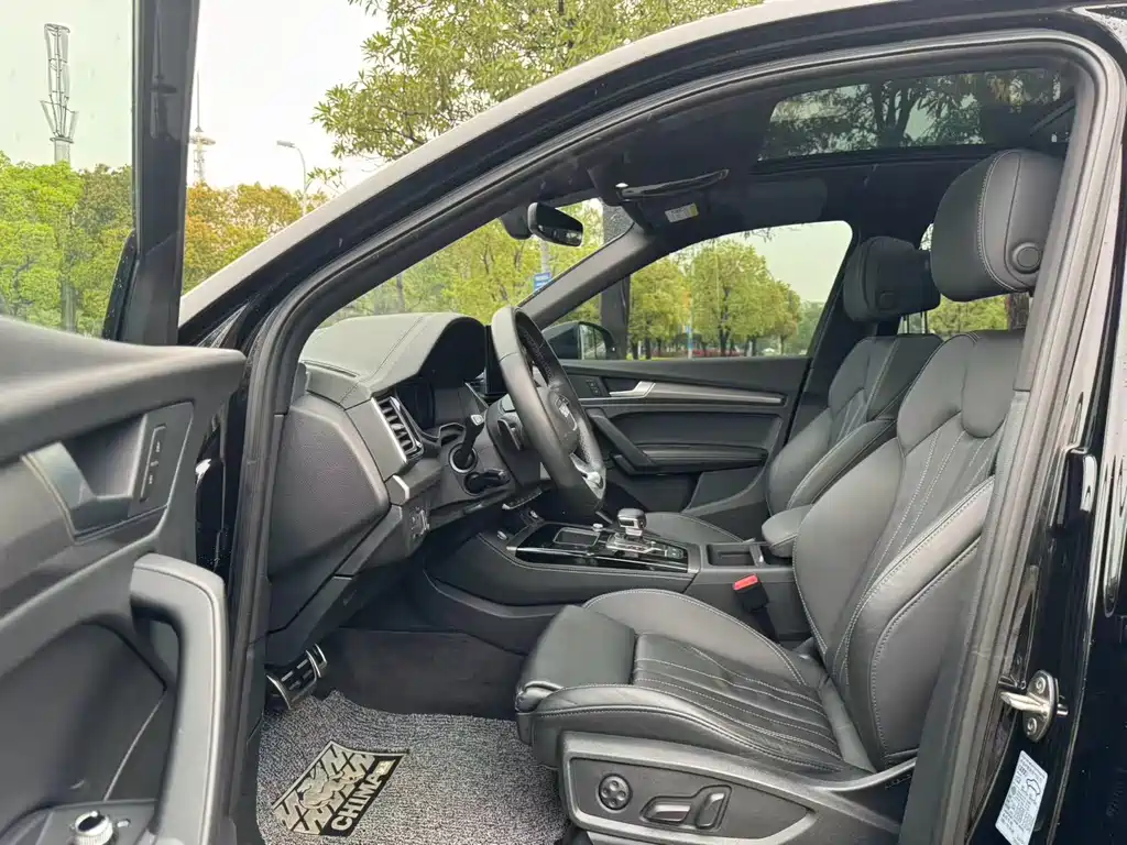 Audi Q5L 2023 40T luxury and elegant model купить на сайте DeffCars