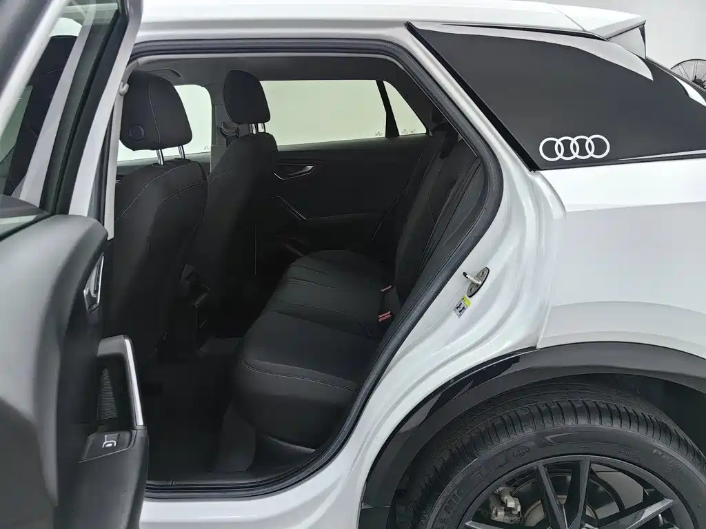 Audi Q2L 2018 35 TFSI launches exclusive version, National V купить на сайте DeffCars