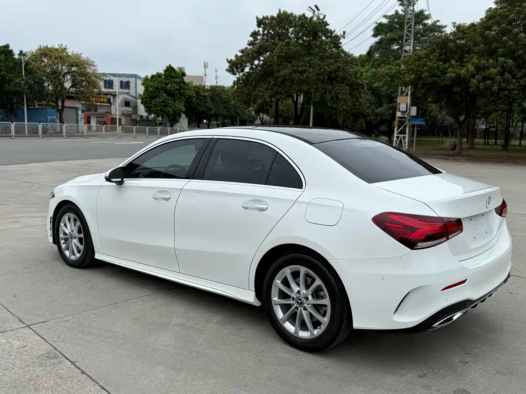 Mercedes-Benz A-Class 2020 A 200 L Sports Sedan купить на сайте DeffCars