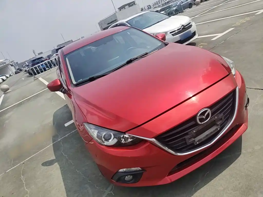 Mazda3 Angkesela 2016 sedan 1.5L automatic comfort type купить на сайте DeffCars