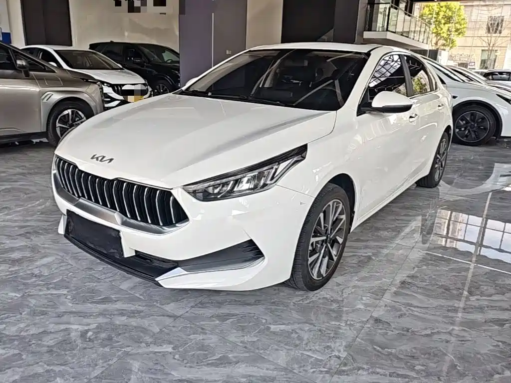 Kia K3 2021 facelift 1.5L CVT fashion version купить на сайте DeffCars