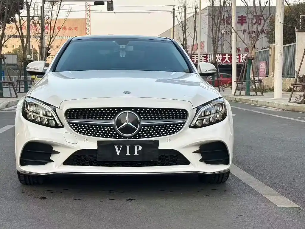 Mercedes-Benz C-Class 2019 facelift C 260 L sports version купить на сайте DeffCars