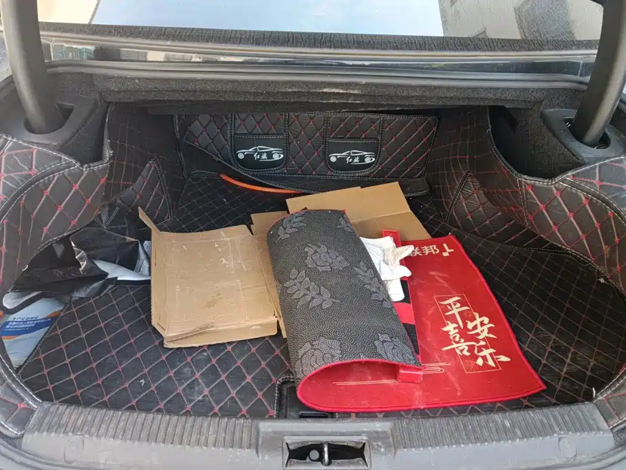 Hongqi H7 2018 2.0T Elite Edition купить на сайте DeffCars