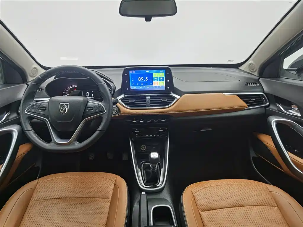 Baojun 510 2017 1.5L manual luxury model купить на сайте DeffCars