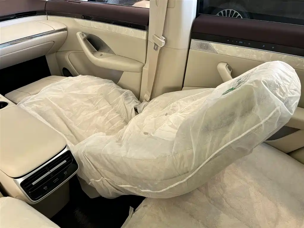 Zhijie R7 2026 extended range Max+ купить на сайте DeffCars