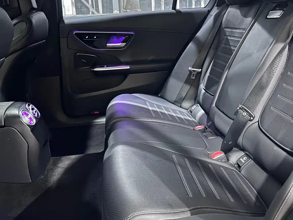 Mercedes-Benz C-Class 2022 C 200 L Sports Edition купить на сайте DeffCars