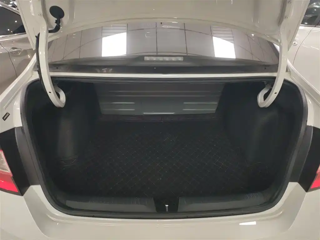 Xinrui 2019 1.5L automatic standard version купить на сайте DeffCars