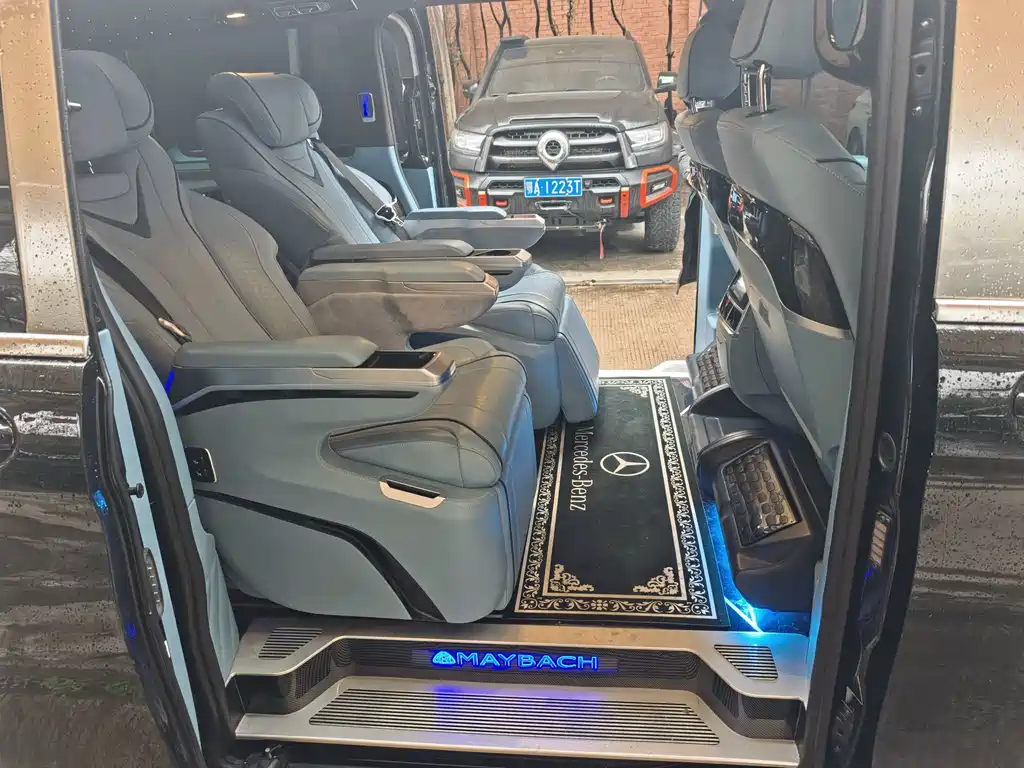 Vito 2021 2.0T Business Edition 7 seats купить на сайте DeffCars