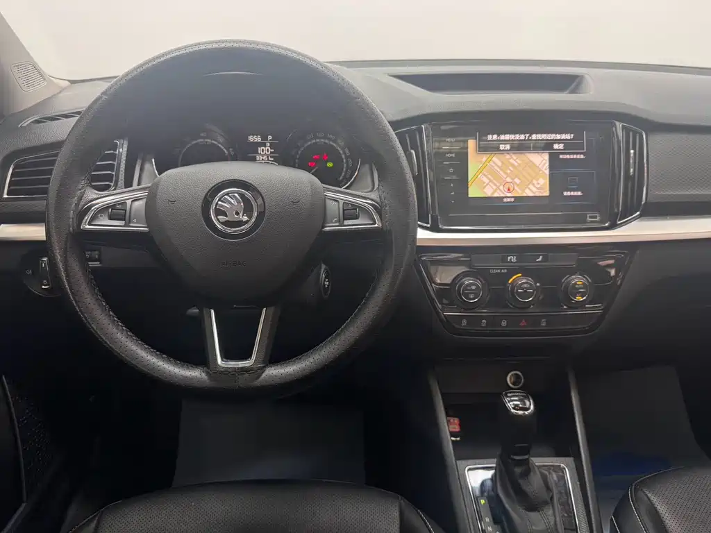 Komic 2022 1.5L automatic comfort version купить на сайте DeffCars