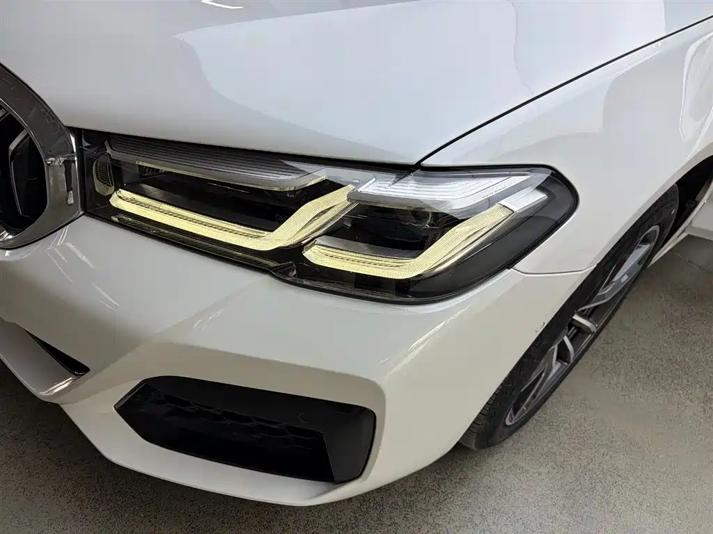 BMW 5 Series 2022 facelift 525Li M Sports Package купить на сайте DeffCars