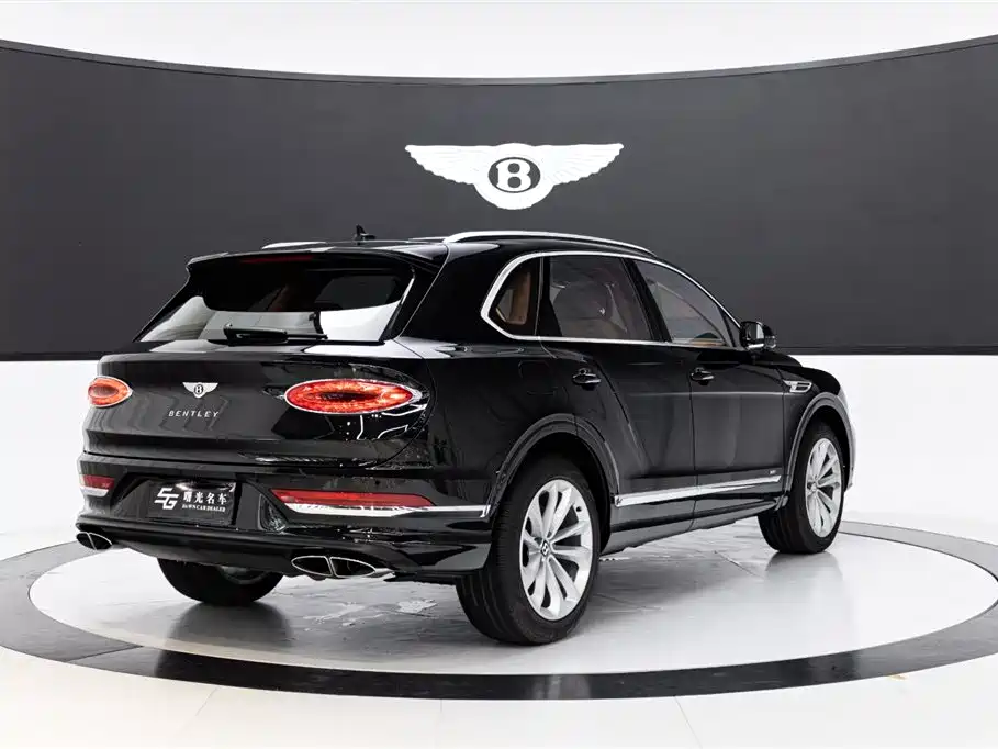 Bentayga 2021 4.0T V8 купить на сайте DeffCars