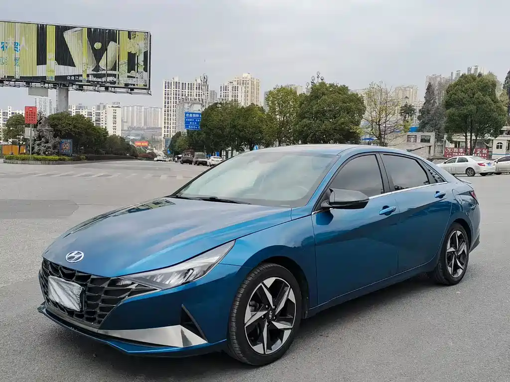 Elantra 2021 1.5L CVT LUX Premium Edition купить на сайте DeffCars