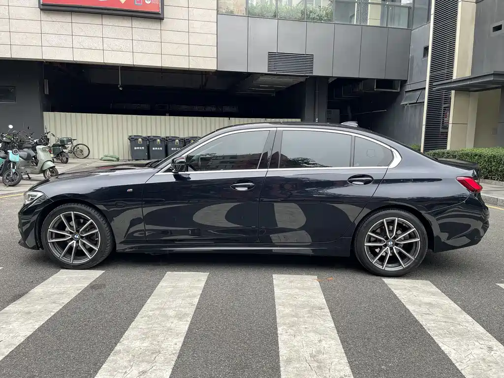 BMW 3 Series 2022 325Li M Sports Package купить на сайте DeffCars