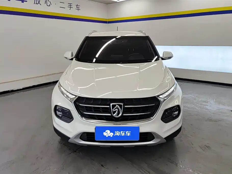 Baojun 510 2017 1.5L automatic fashion model купить на сайте DeffCars