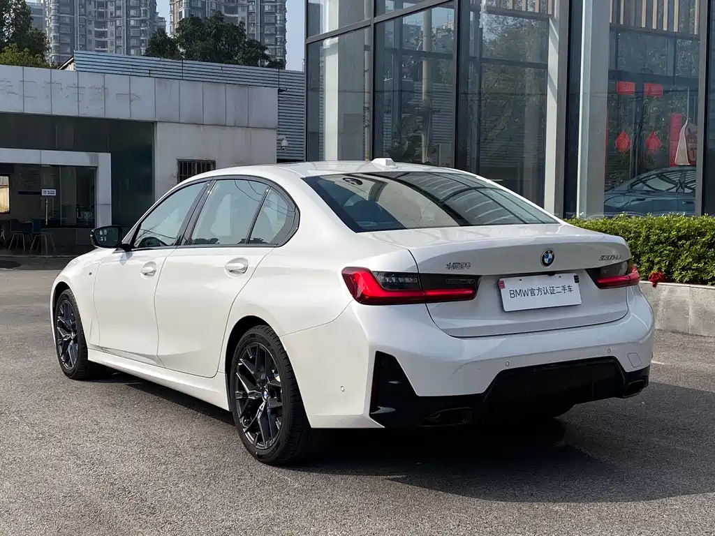 BMW 3 Series 2025 330Li M Sports Night Package купить на сайте DeffCars