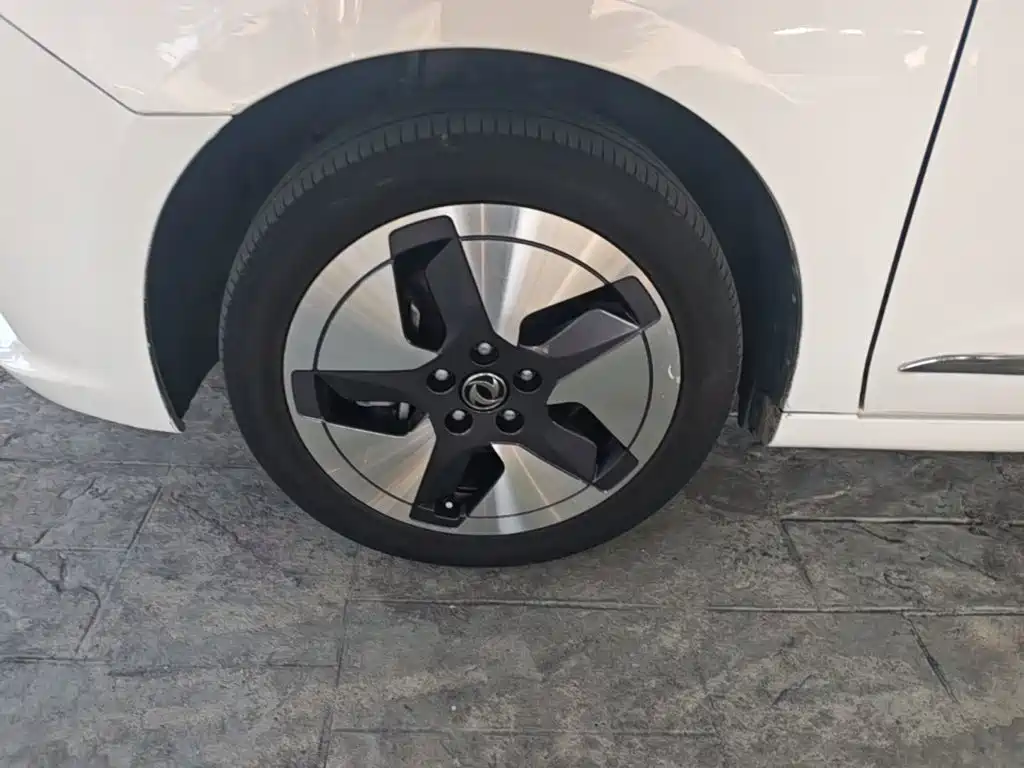 Dongfeng Fengshen E70 2021 Model Three 500 Super Edition купить на сайте DeffCars