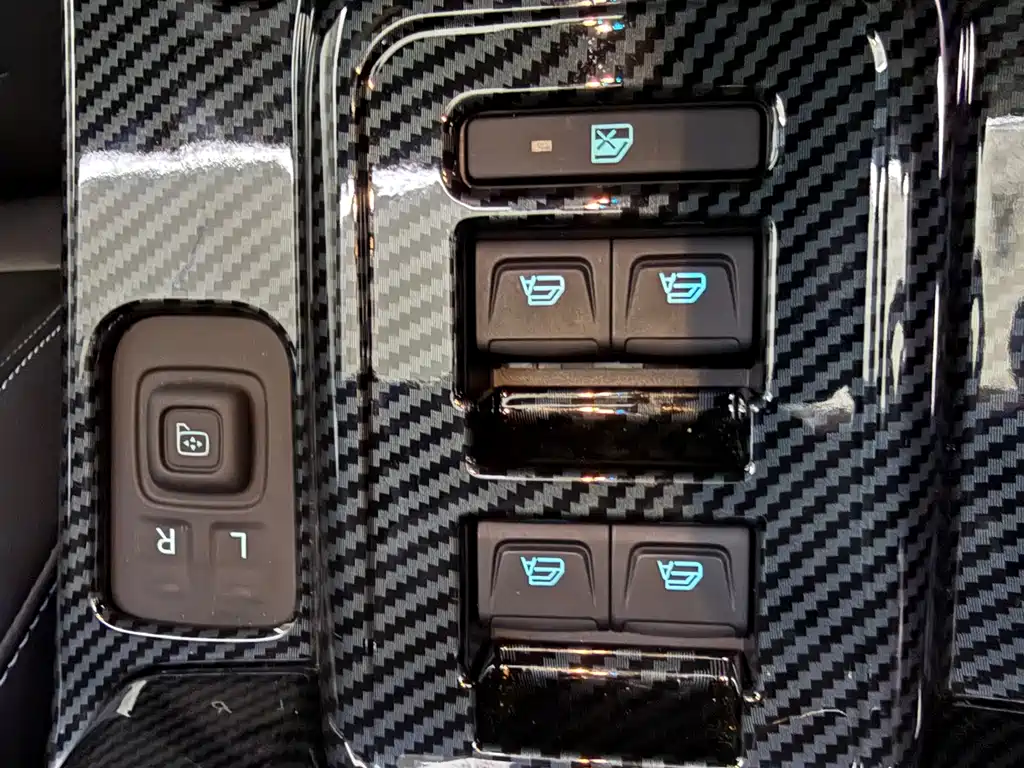 Ford Fierce Horse 2024 2.3T Black Diamond Bigfoot Off-Road Edition купить на сайте DeffCars