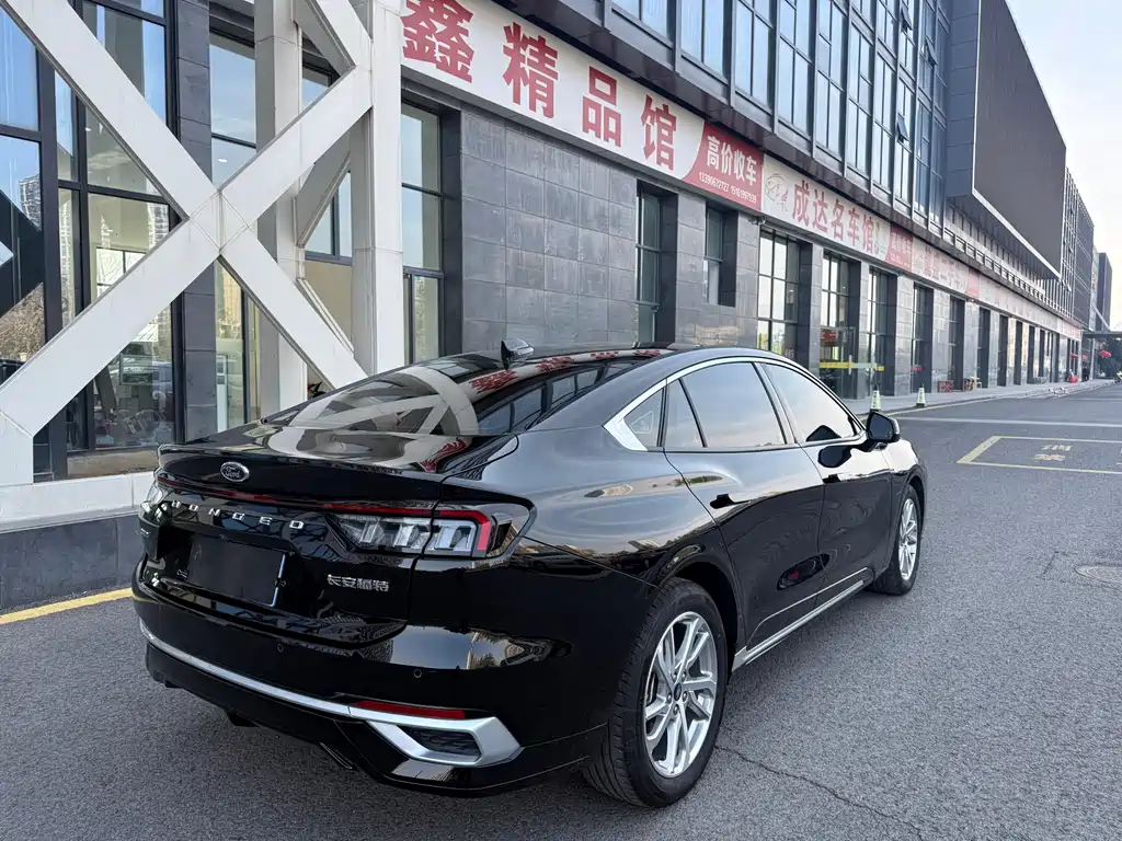 Mondeo 2023 EcoBoost 245 Luxury купить на сайте DeffCars