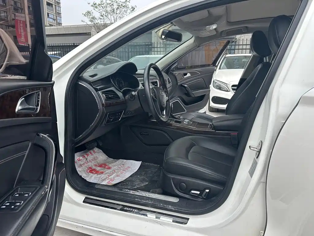 Zotye Z700 2018 Z700H 1.8T DCT Premium Edition купить на сайте DeffCars