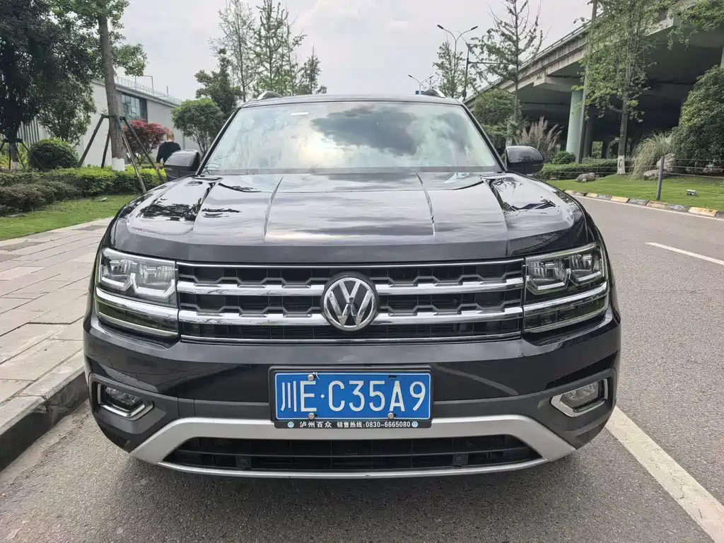 Touron 2017 380TSI four-wheel drive luxury version купить на сайте DeffCars