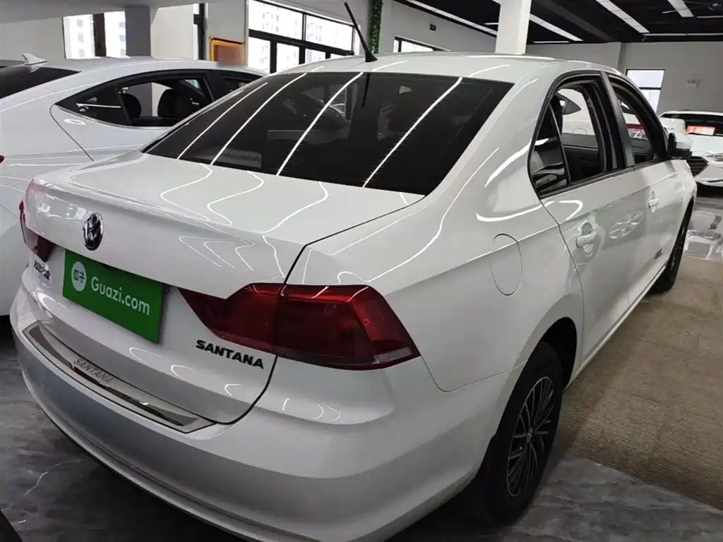 Santana 2021 1.5L Manual Fashion Edition купить на сайте DeffCars