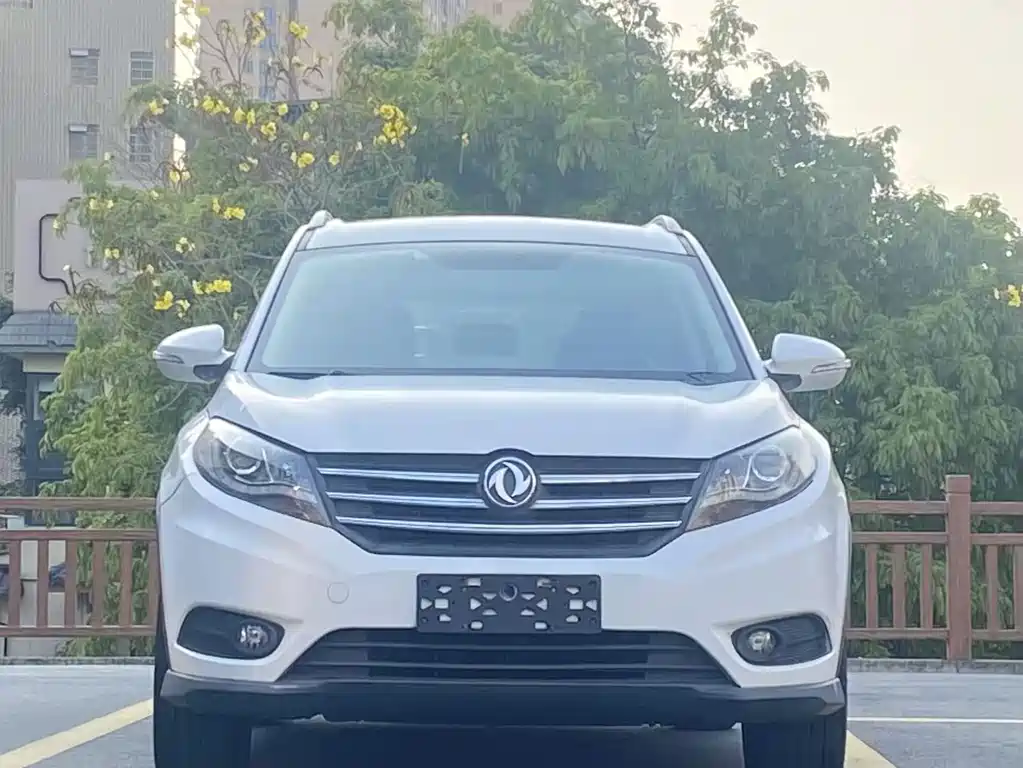 Fengguang 580 2016 facelift 1.5T CVT comfort model купить на сайте DeffCars