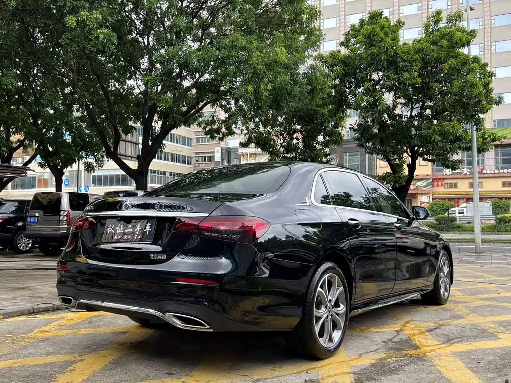 Mercedes-Benz E-Class 2022 E 300 L Sporty and Fashionable купить на сайте DeffCars