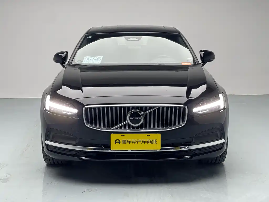 Volvo S90 2025 B5 Zhiyuan Luxury Edition купить на сайте DeffCars