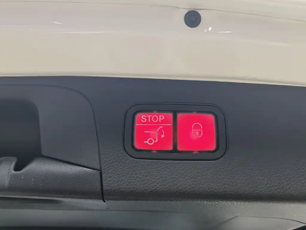 Mercedes-Benz GLC 2021 GLC 260 L 4MATIC luxury model купить на сайте DeffCars
