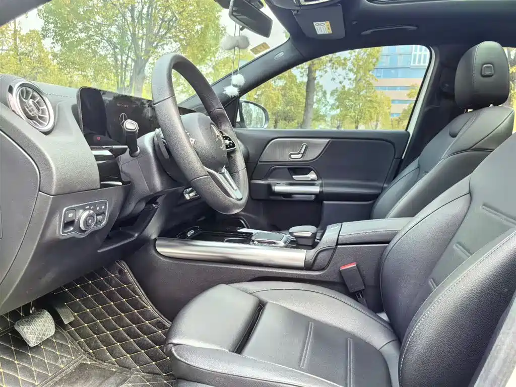 Mercedes-Benz GLA 2020 GLA 200 купить на сайте DeffCars