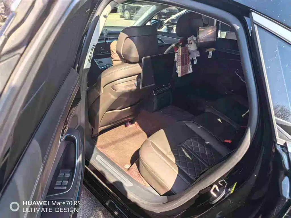 Audi A8 2023 A8L 55 TFSI quattro flagship model купить на сайте DeffCars